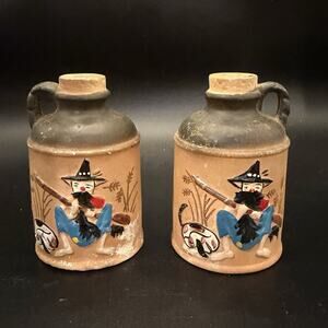 Vintage 1950s 1960s Salt Pepper Shakers Hillbilly Moonshine Jugs Gun Dog Japan